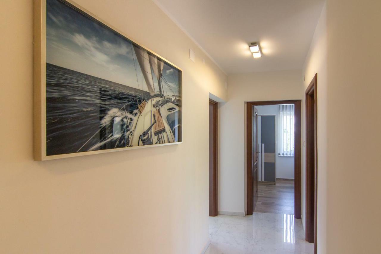Apartments Edi & Tea Malinska Exterior photo